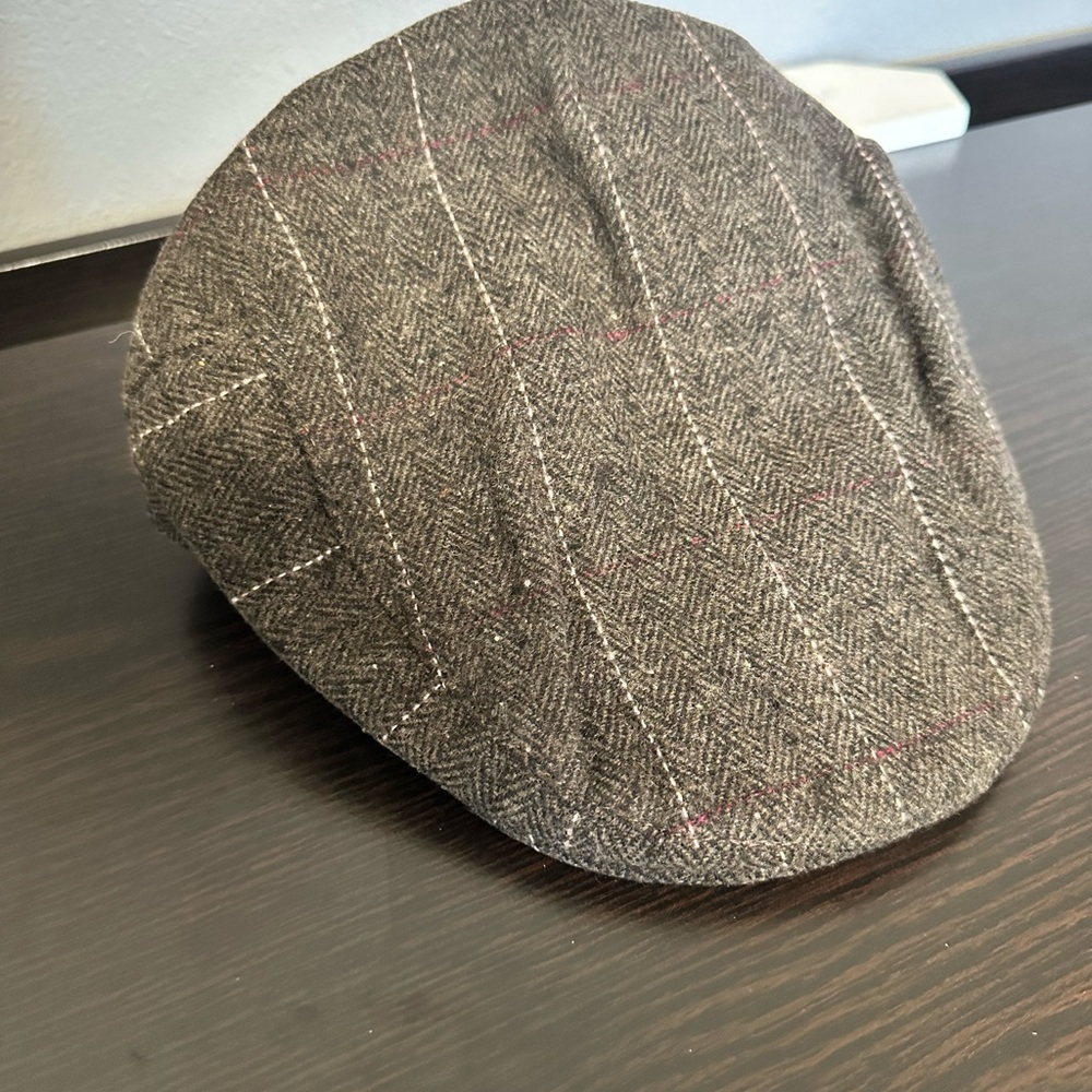 Classic Gray Tweed Flat Cap